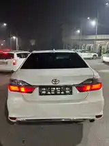 Toyota Camry, 2013-3