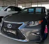 Lexus ES series, 2015-2