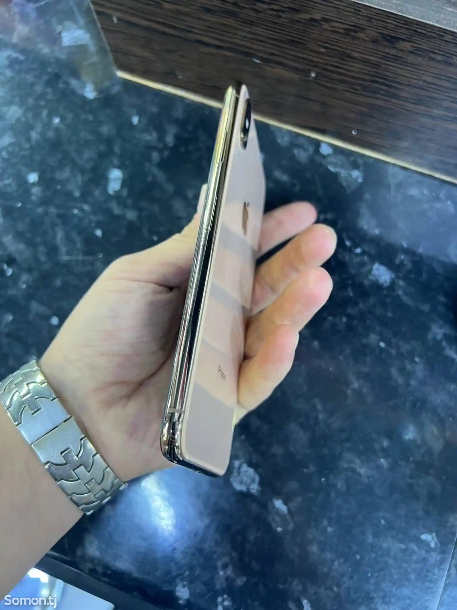 Apple iPhone Xs Max, 256 gb, Gold-3