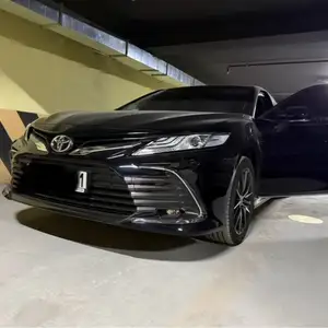 Toyota Camry, 2023