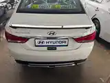 Hyundai Sonata, 2013-10