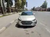 Hyundai Elantra, 2017-4