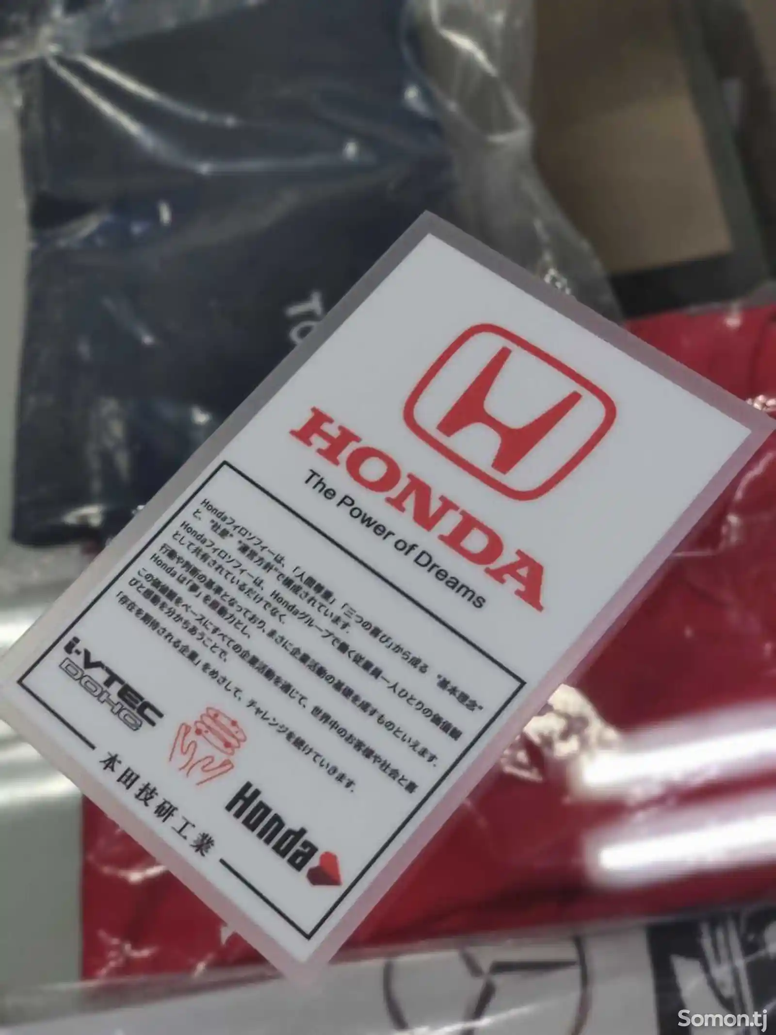 Наклейка на лобовое стекло Honda-1