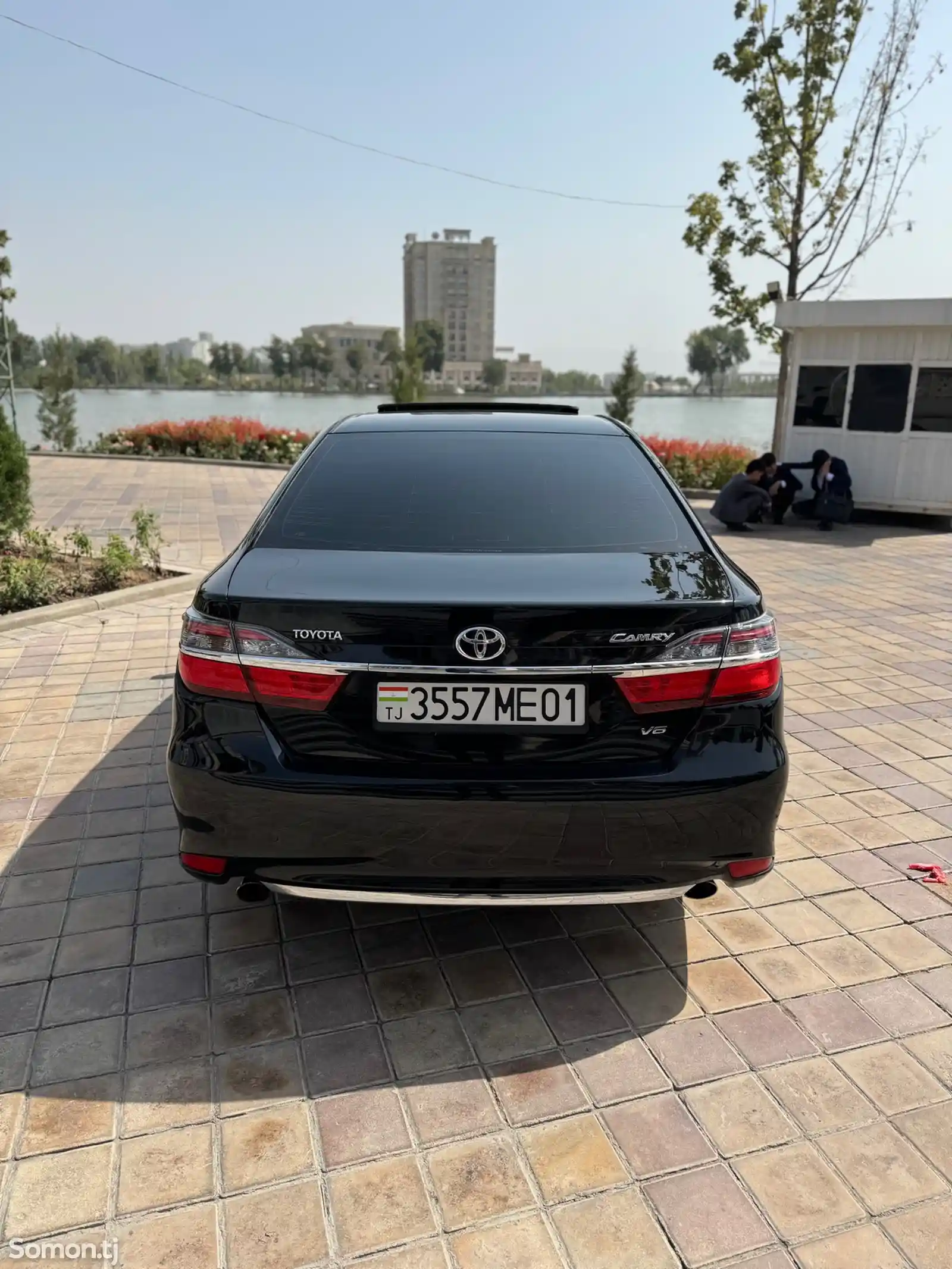 Toyota Camry, 2015-4