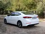 Hyundai Elantra, 2017-2