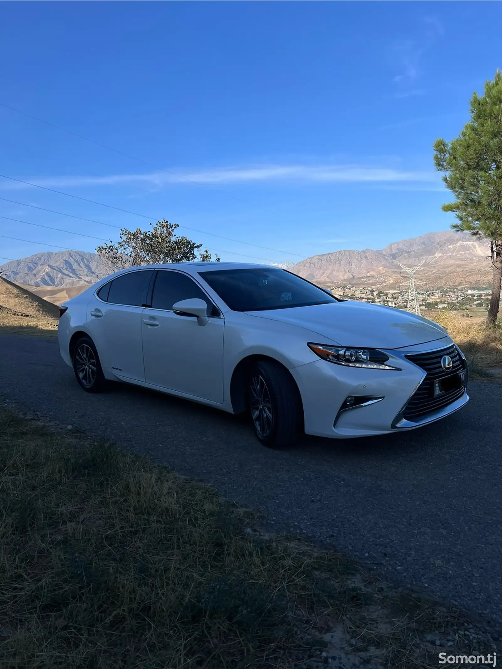 Lexus ES series, 2017-3