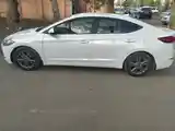 Hyundai Elantra, 2018-2