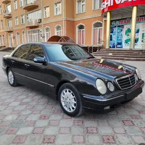 Mercedes-Benz E class, 2000