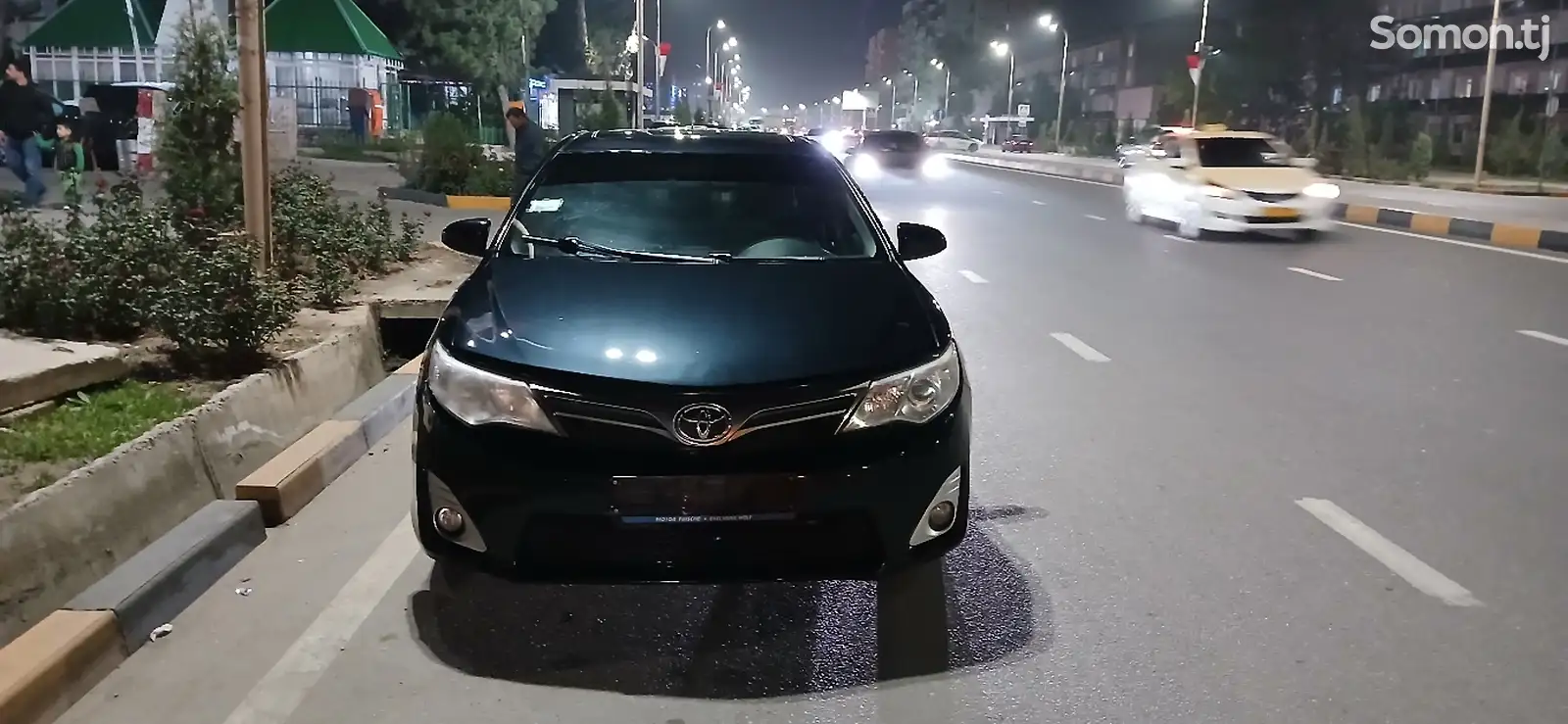 Toyota Camry, 2014-1