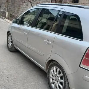 Opel Zafira, 2006