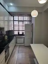 4-комн. квартира, 11 этаж, 156 м², поворот Аэропорта-8