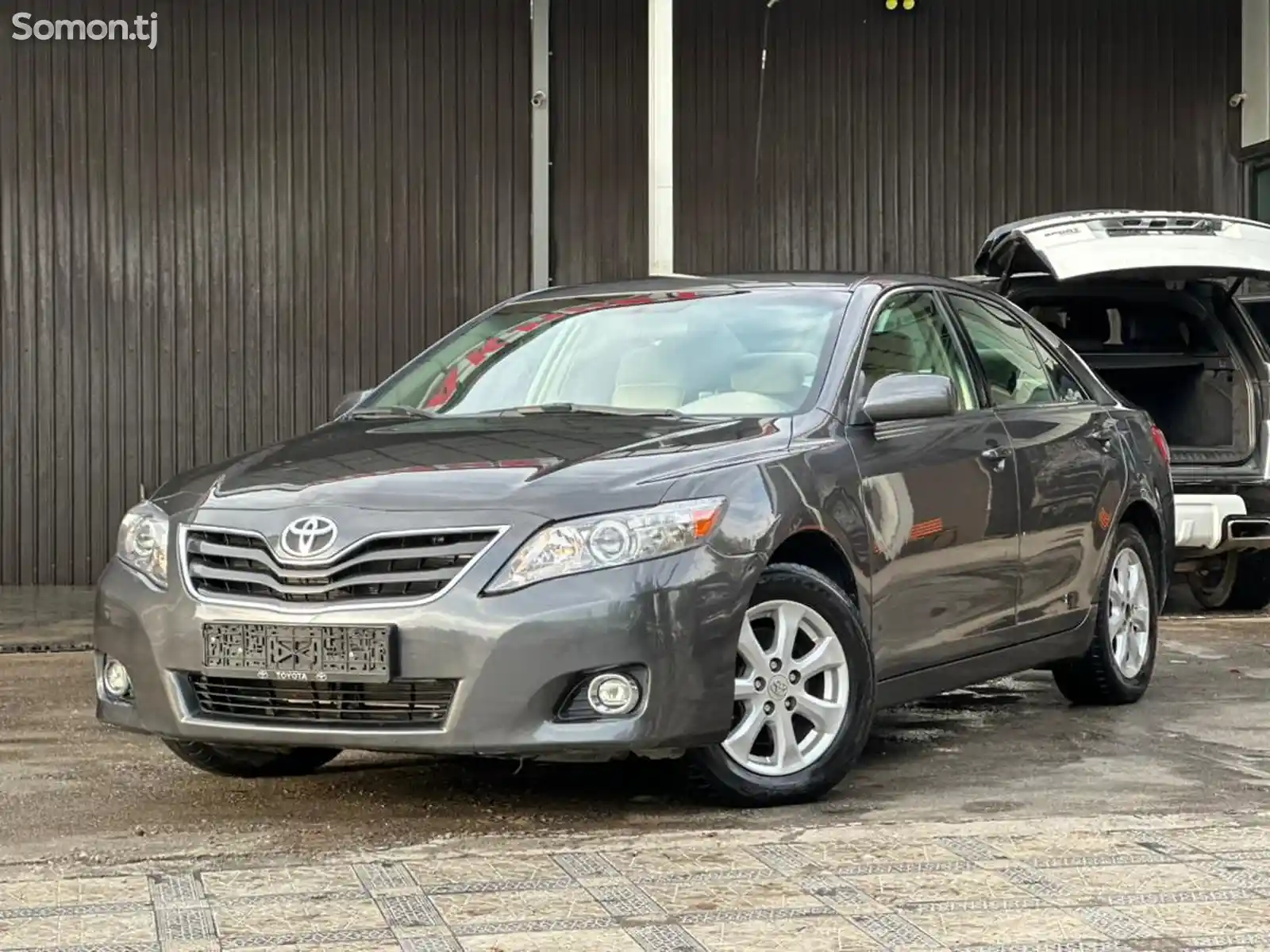 Toyota Camry, 2010-2