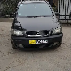 Opel Zafira, 2000