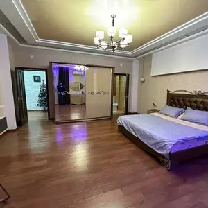 2-комн. квартира, 4 этаж, 112м², Исмоили Сомони