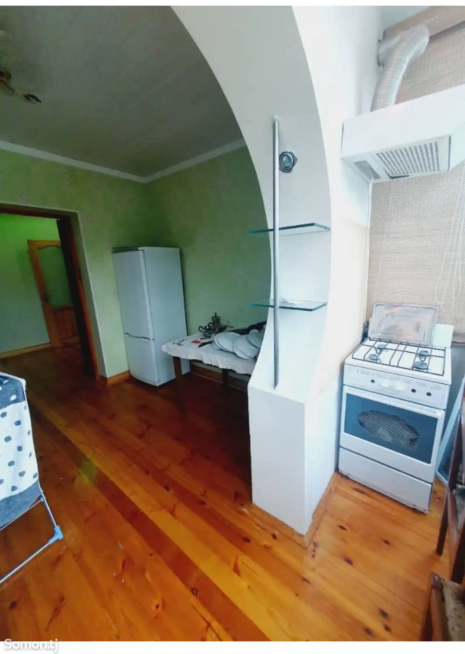 2-комн. квартира, 2 этаж, 50м², Универмаг-7