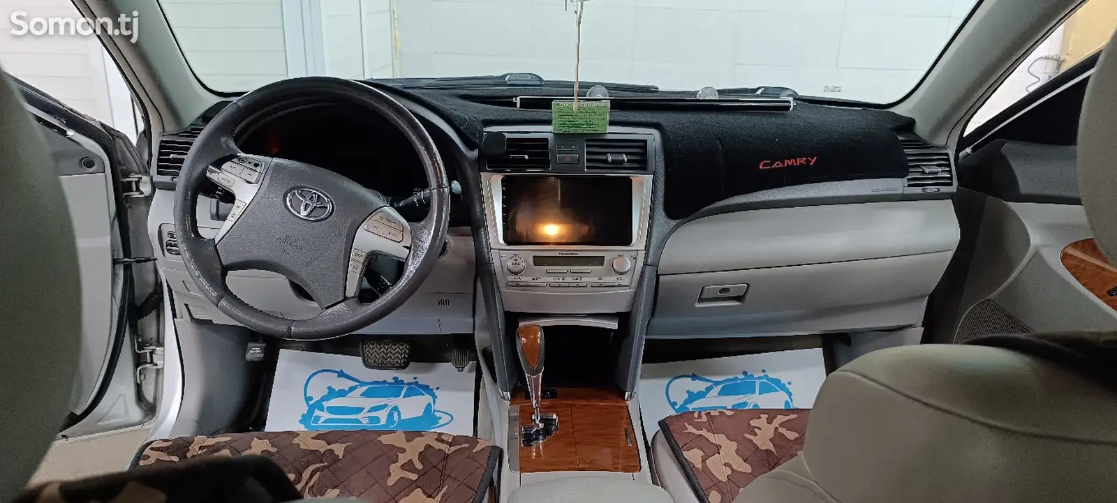 Toyota Camry, 2011-1