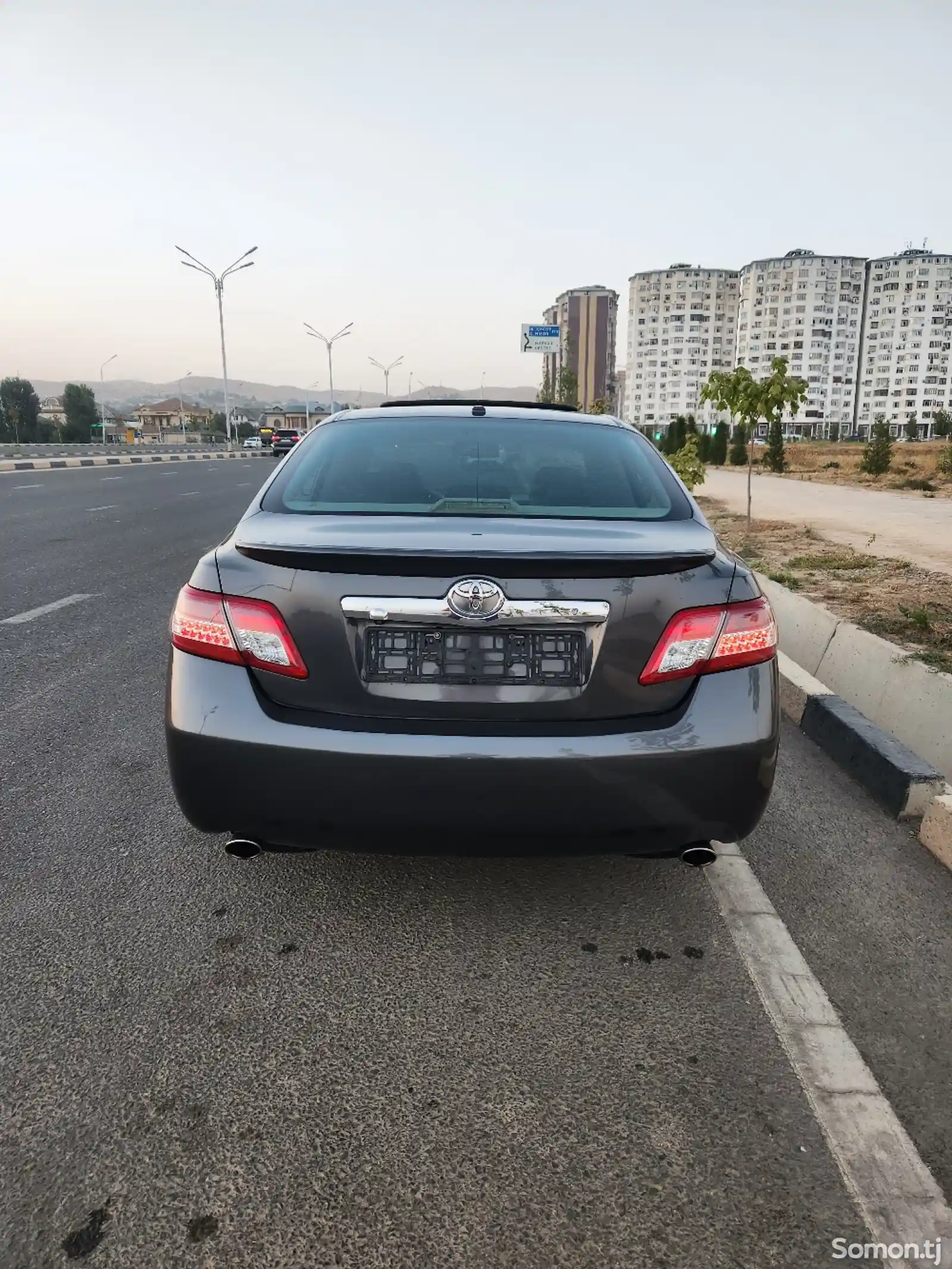 Toyota Camry, 2011-6