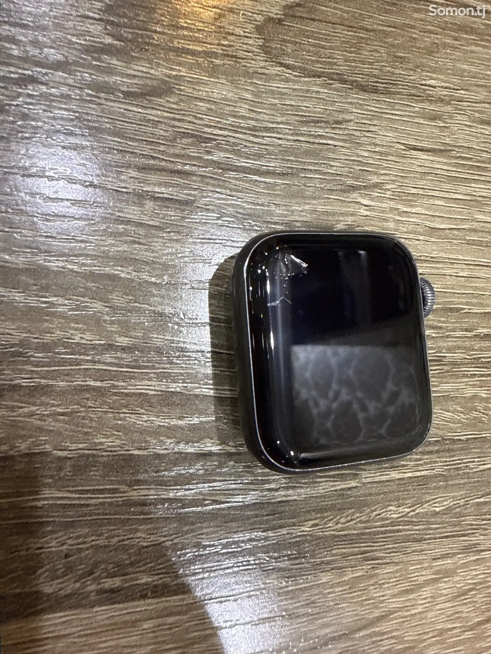 Смарт часы Apple Watch 6 40mm-1