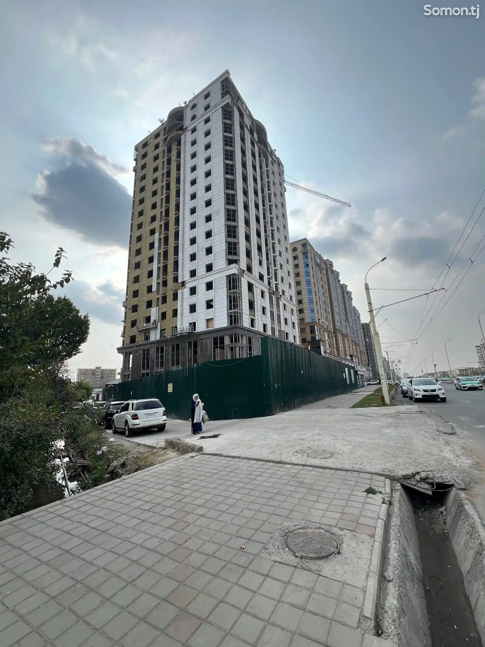 2-комн. квартира, 18 этаж, 87 м², Цирк-14