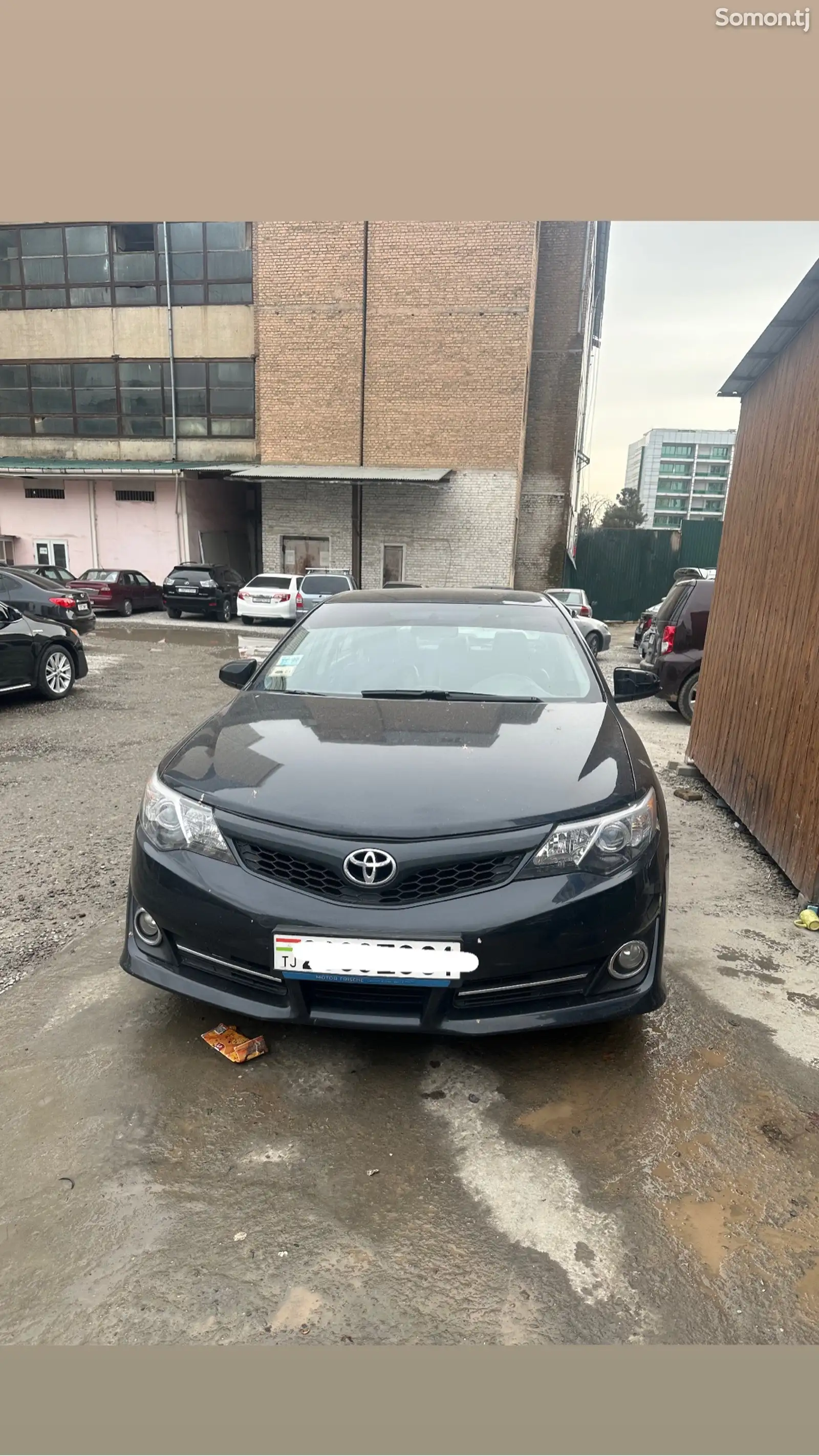 Toyota Camry, 2013-1