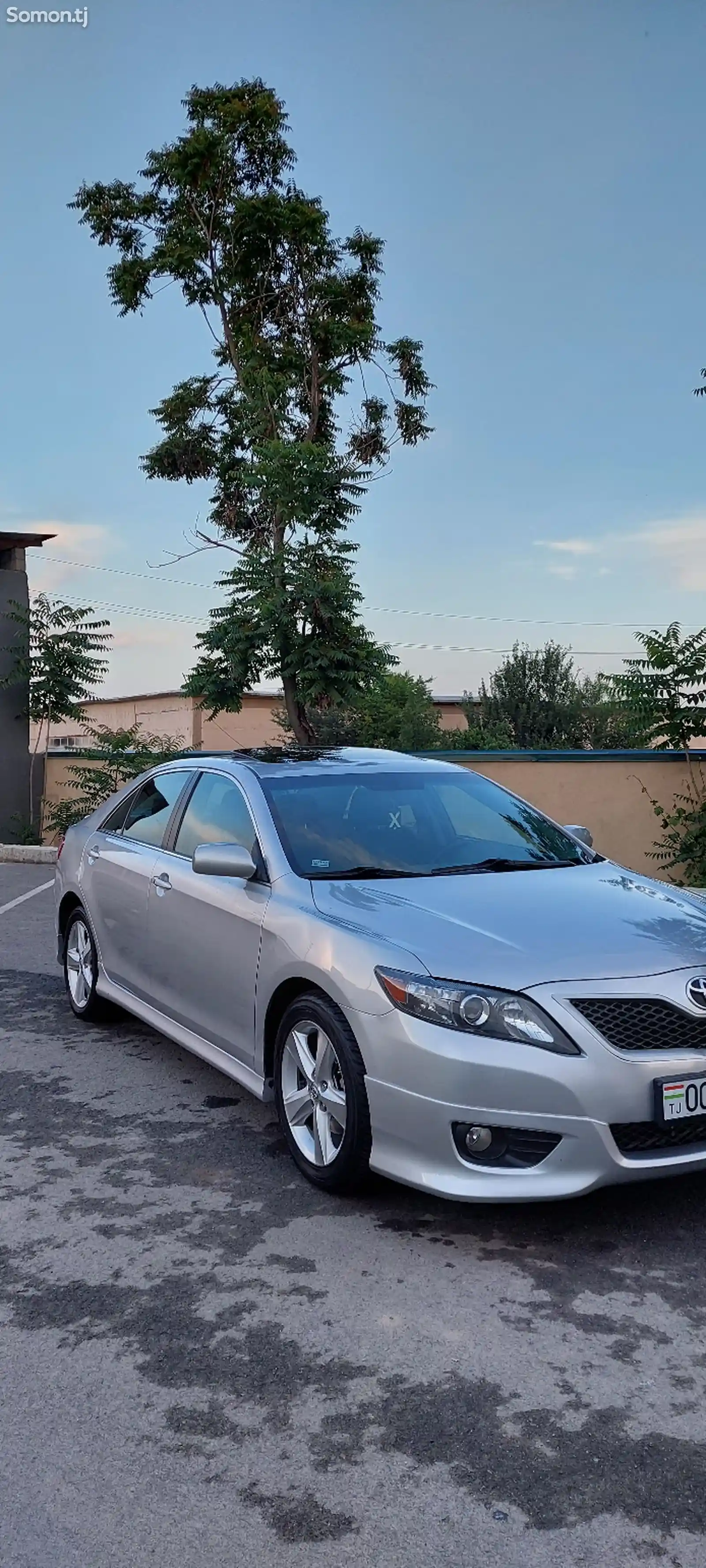 Toyota Camry, 2010-3