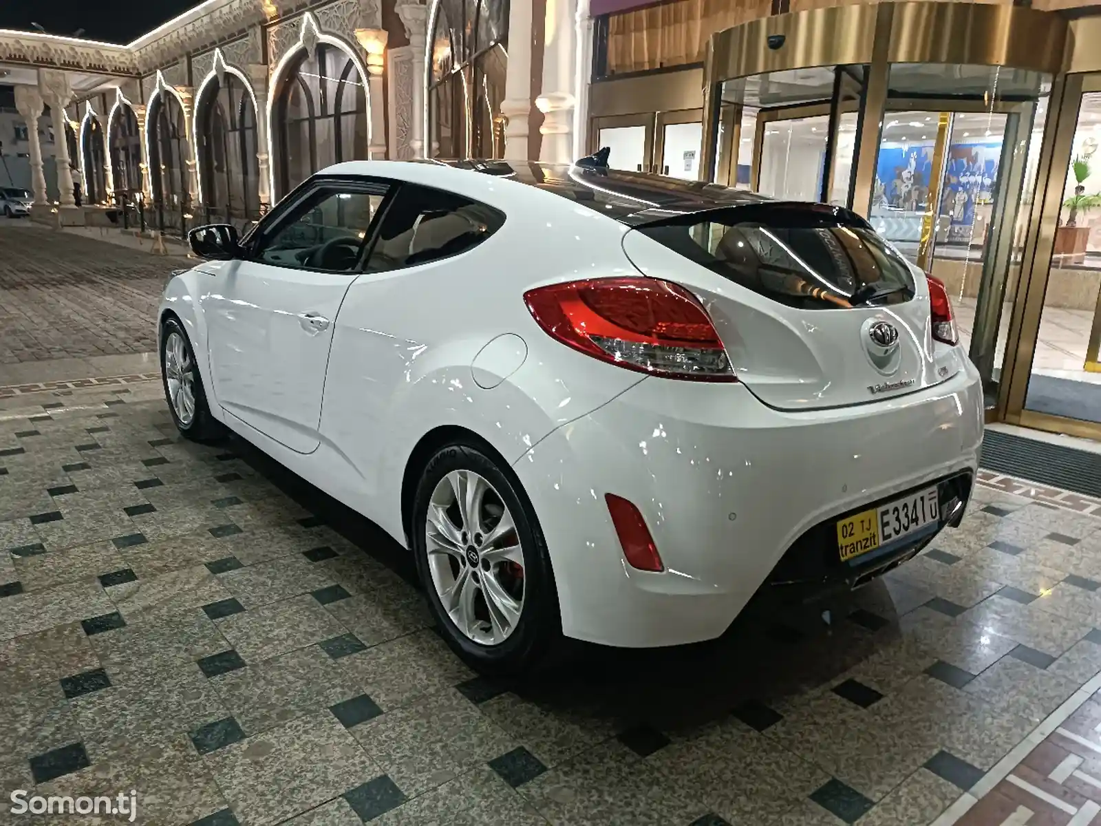 Hyundai Veloster, 2013-6