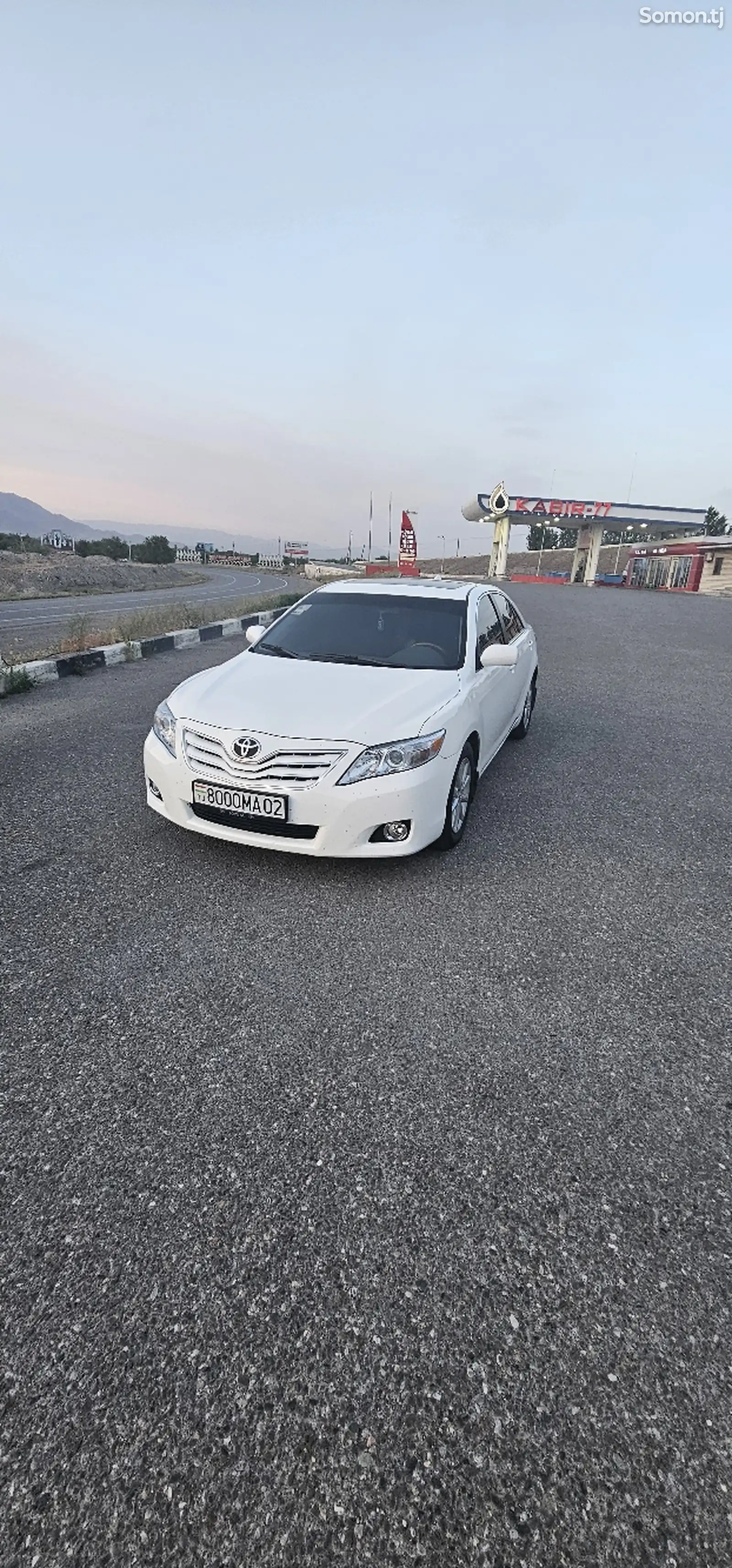 Toyota Camry, 2010-1