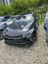 Kia K5, 2016-5