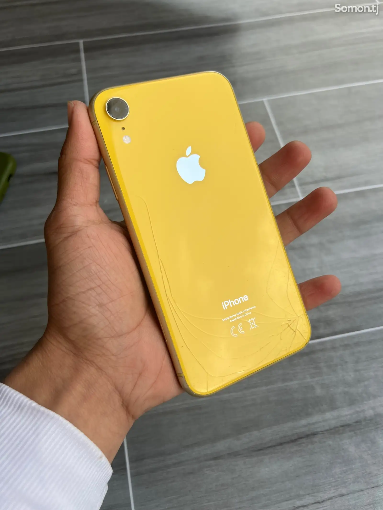 Apple iPhone Xr, 128 gb, Yellow-1