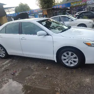 Toyota Camry, 2009