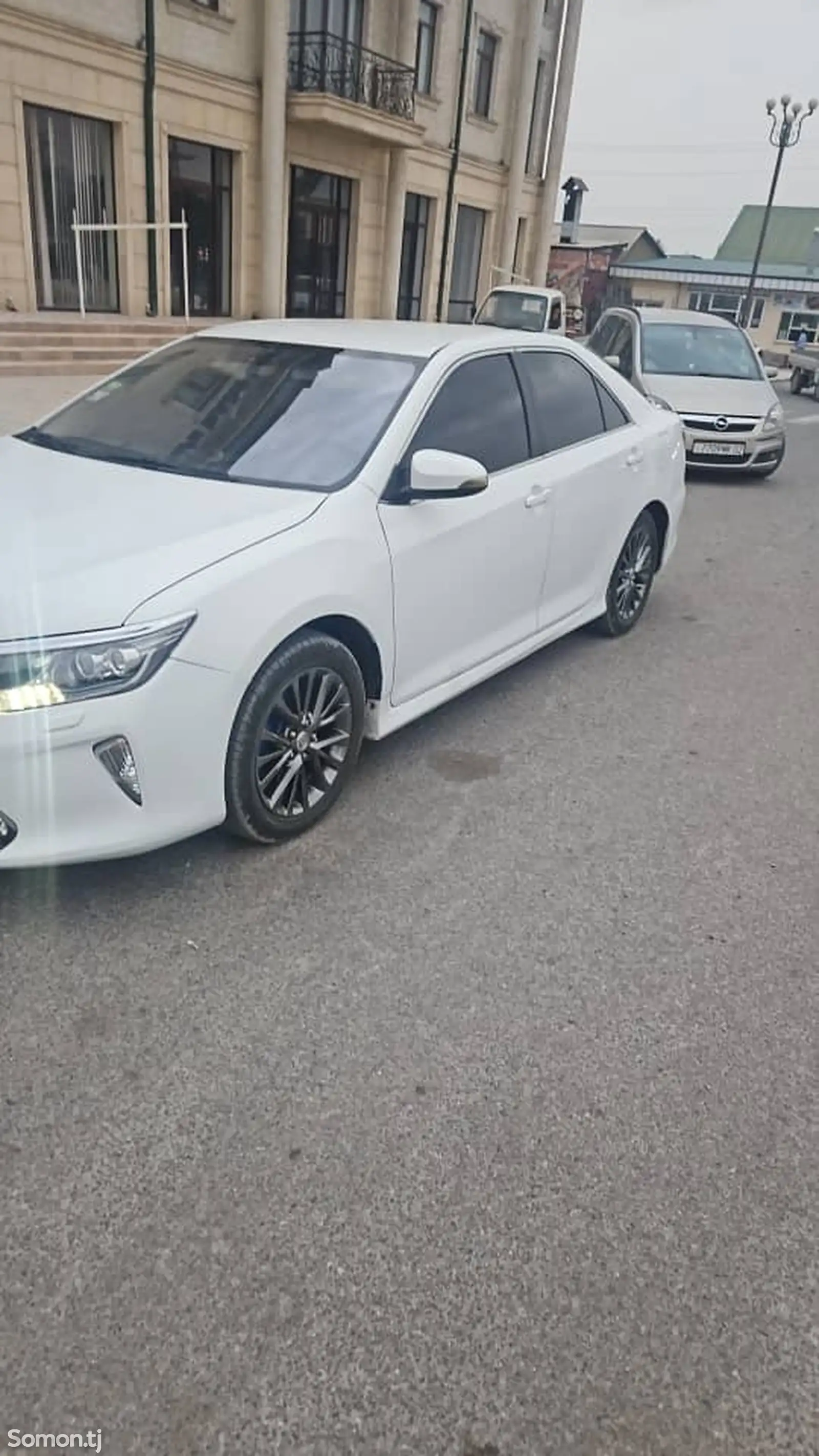 Toyota Camry, 2013-1