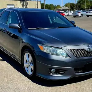 Toyota Camry, 2010