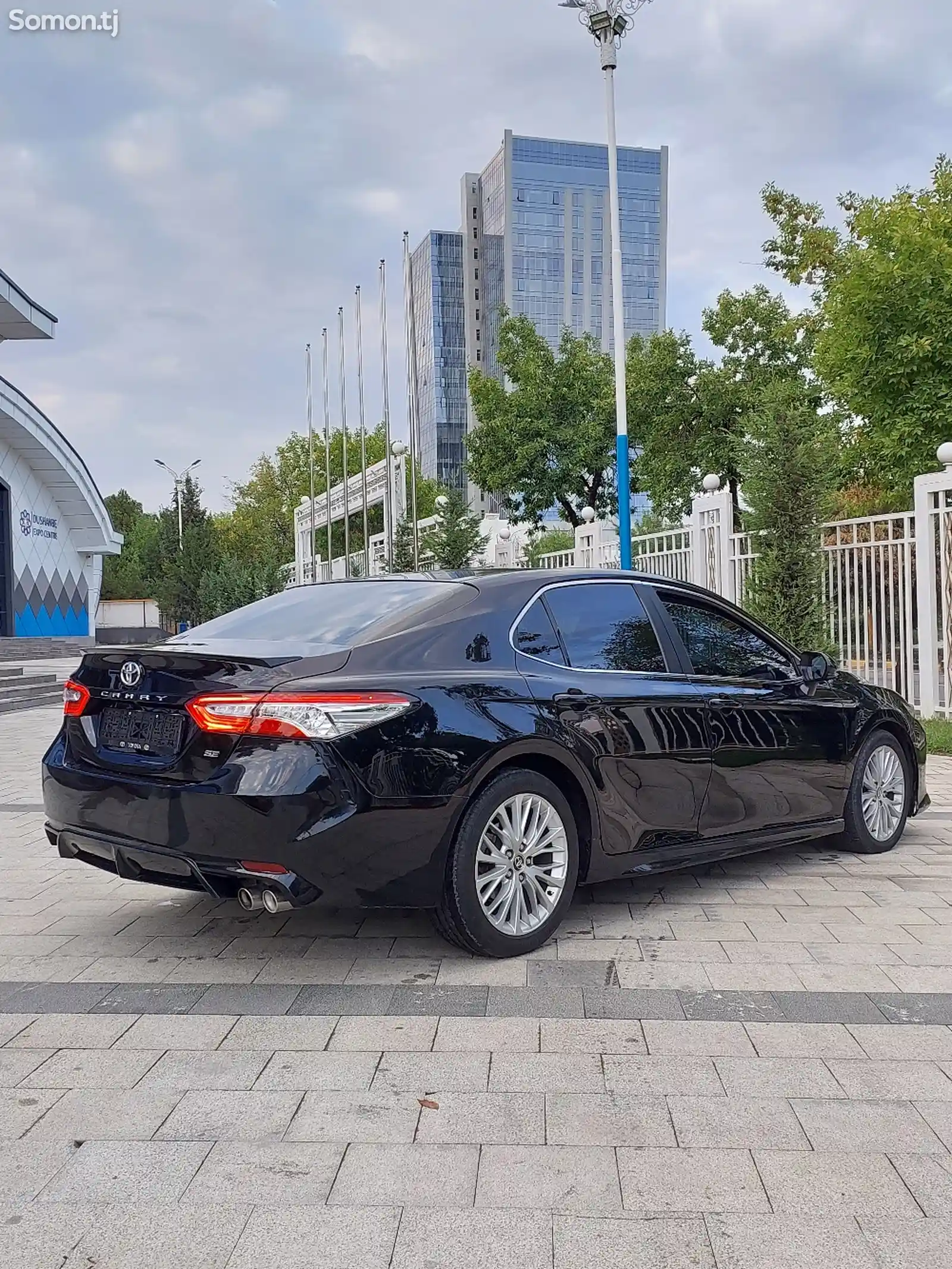 Toyota Camry, 2019-5