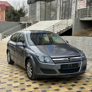 Opel Astra H, 2005