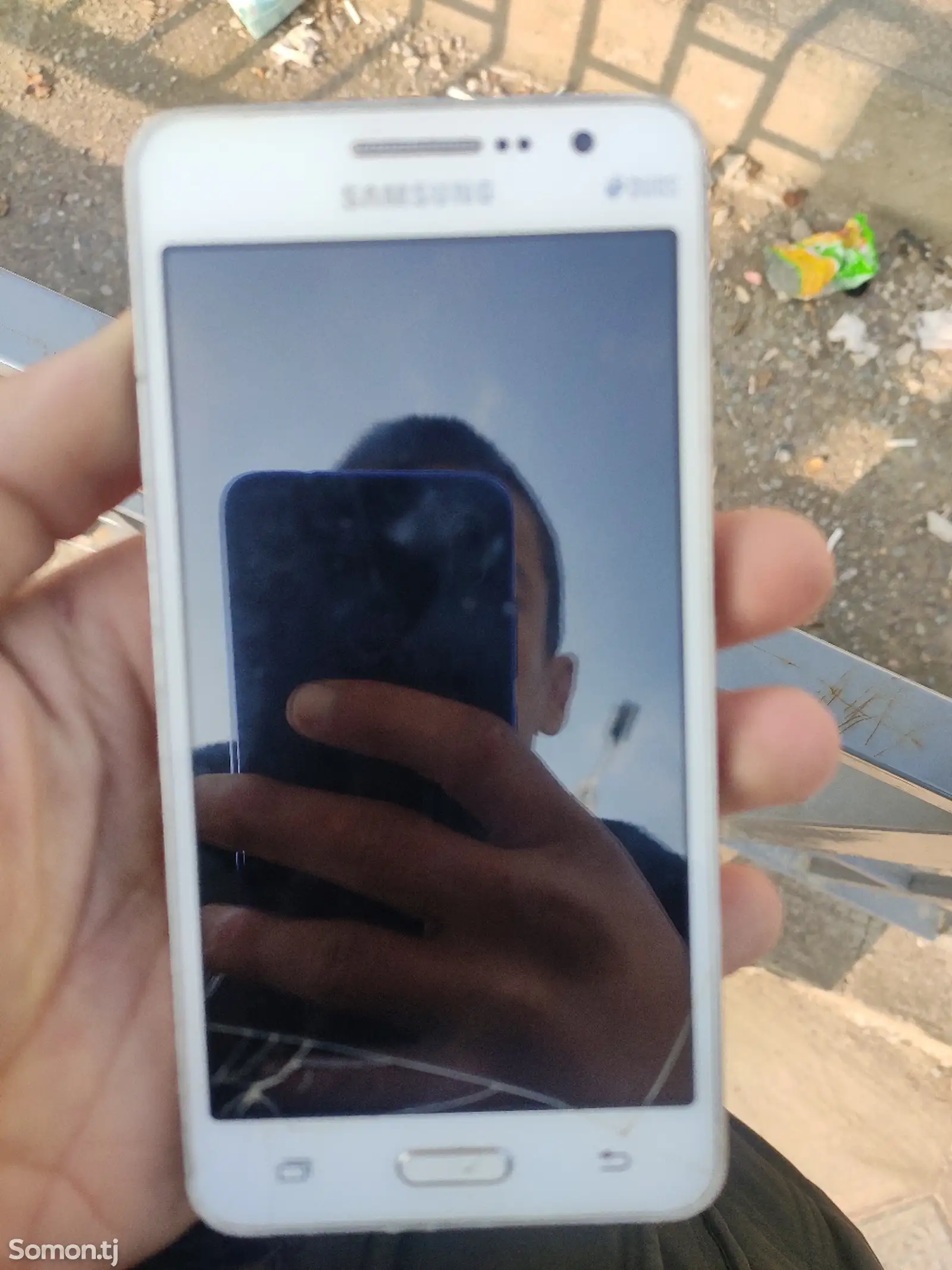 Samsung Galaxy Grand Prime-1