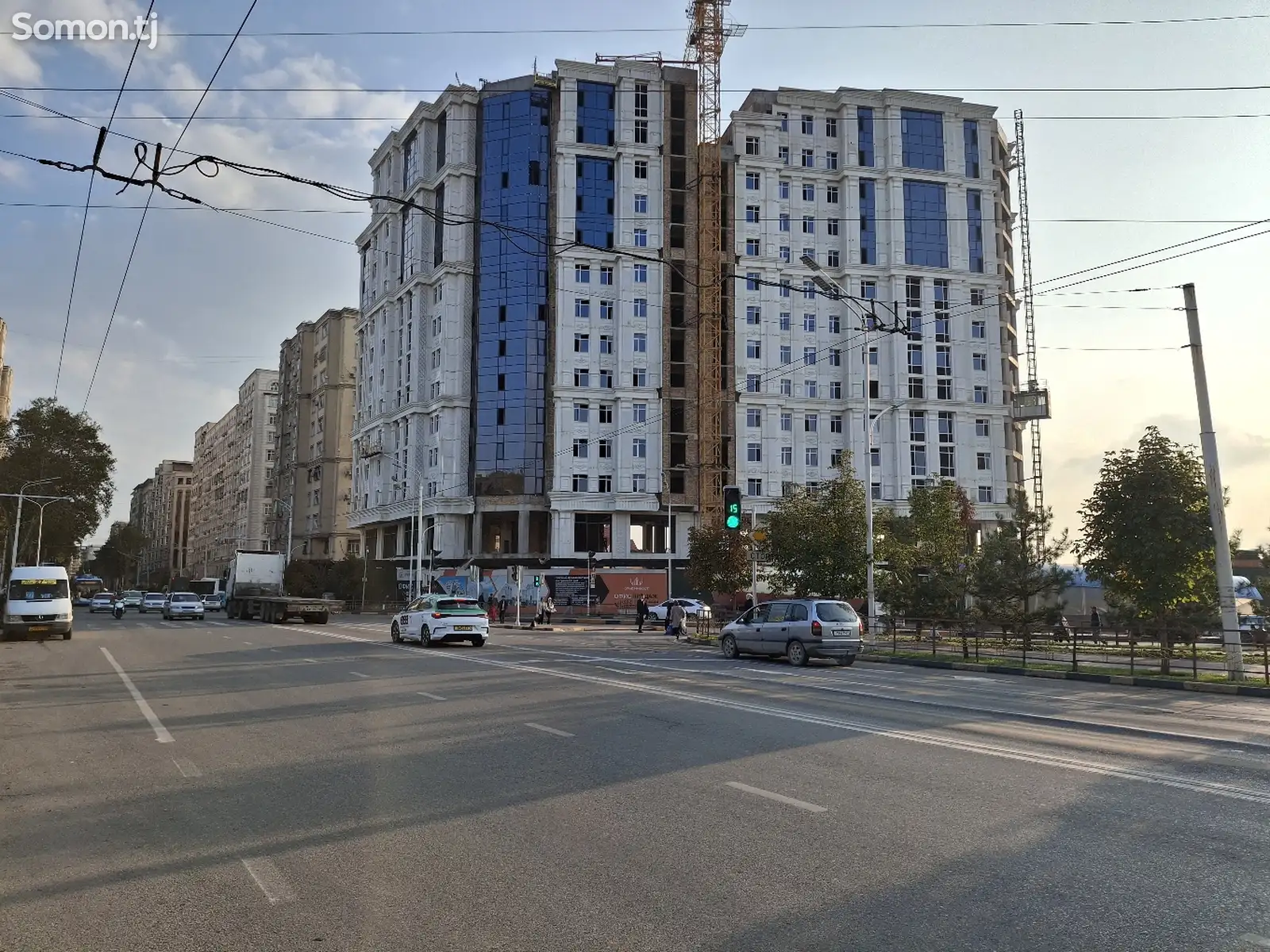 3-комн. квартира, 10 этаж, 137 м², И.Сомони-1