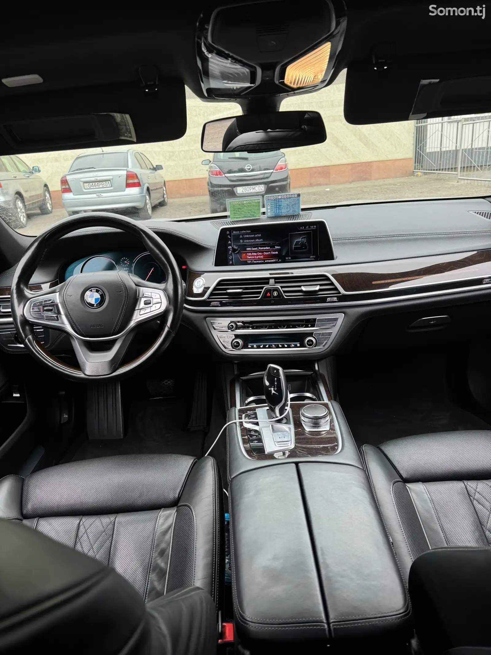 BMW 7 series, 2017-5