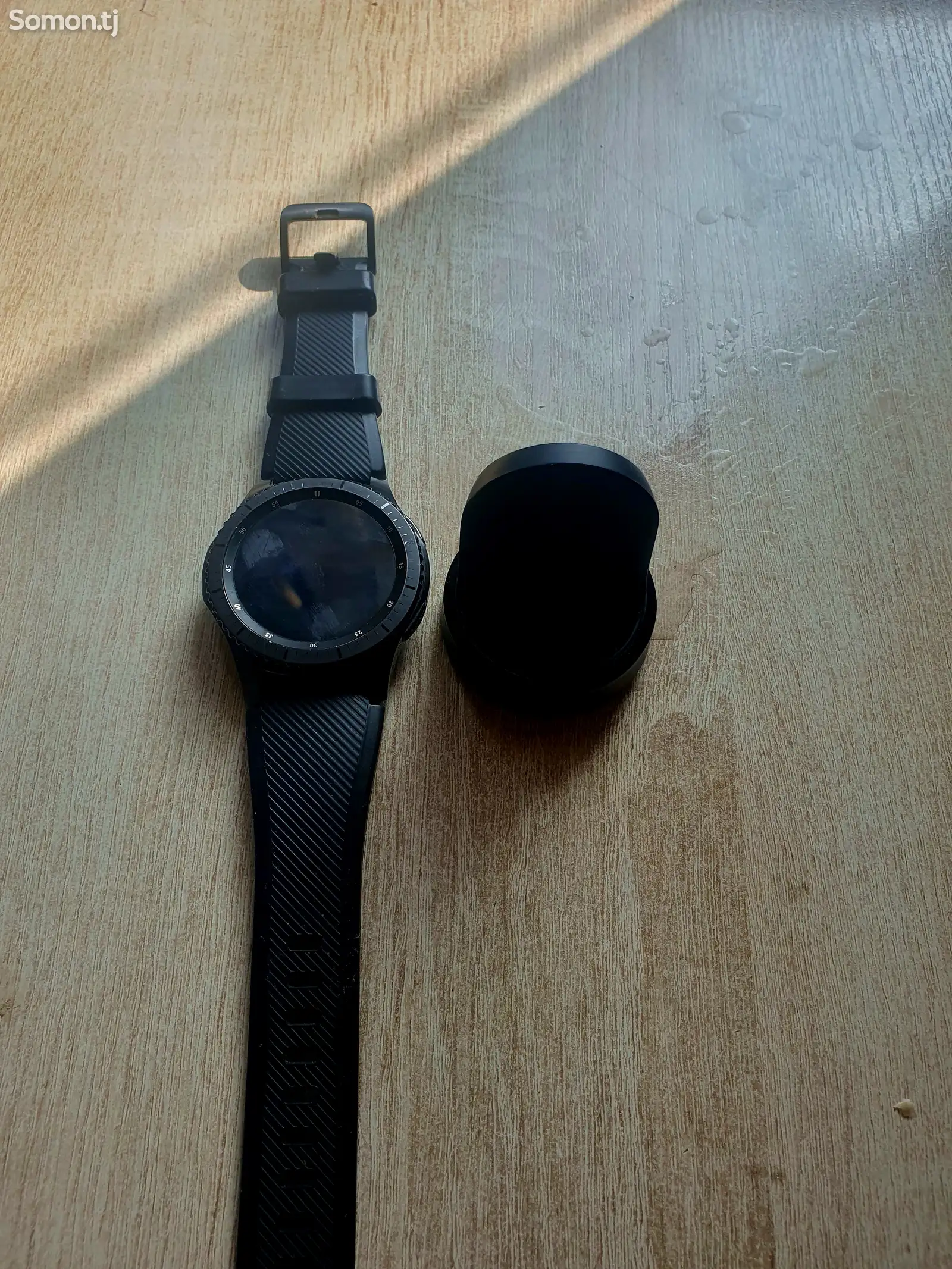 Смарт часы Samsung gear s3-1