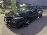 Toyota Camry, 2019-5