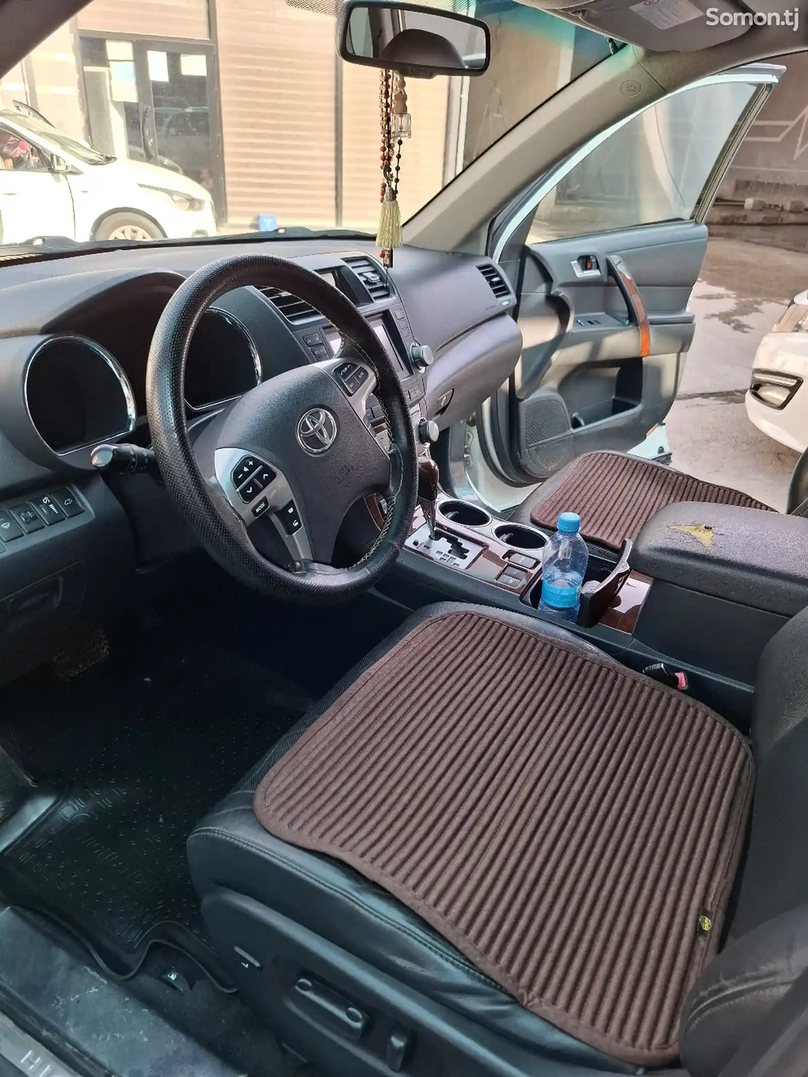 Toyota Highlander, 2010-8