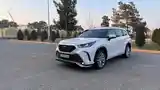 Toyota Highlander, 2022-2