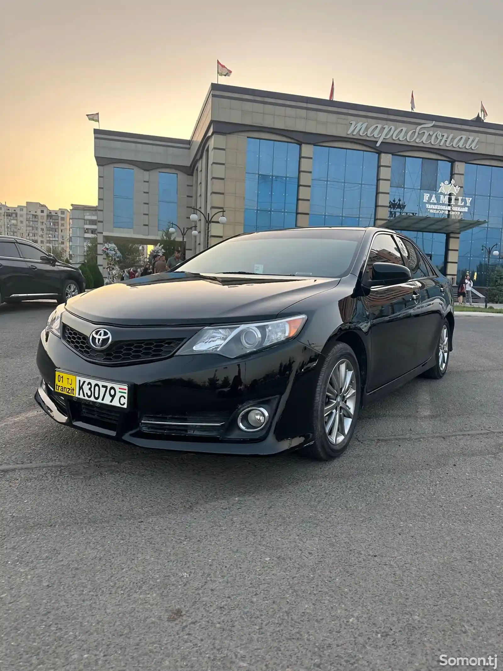 Toyota Camry, 2012-1