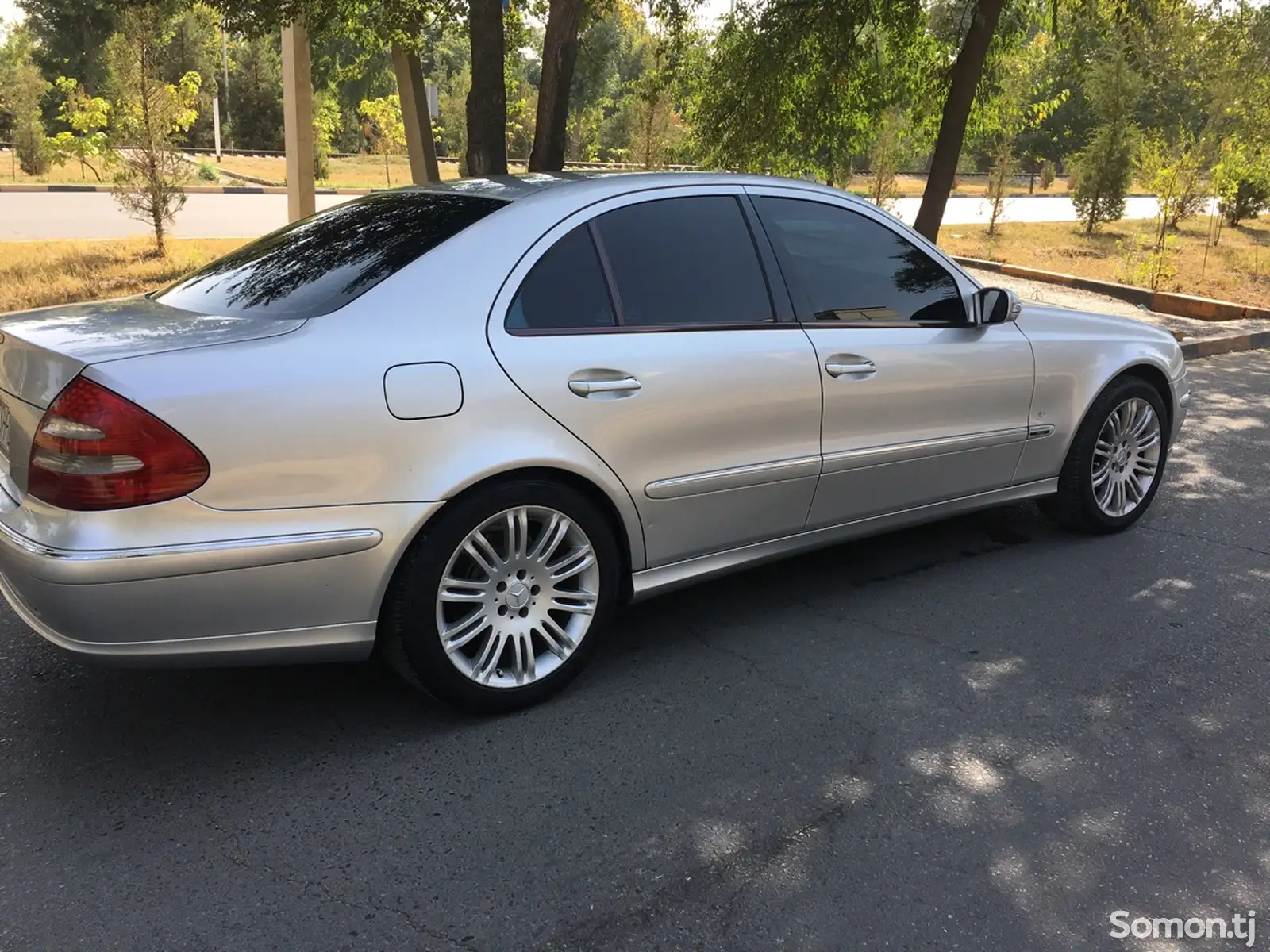 Mercedes-Benz E class, 2004-3