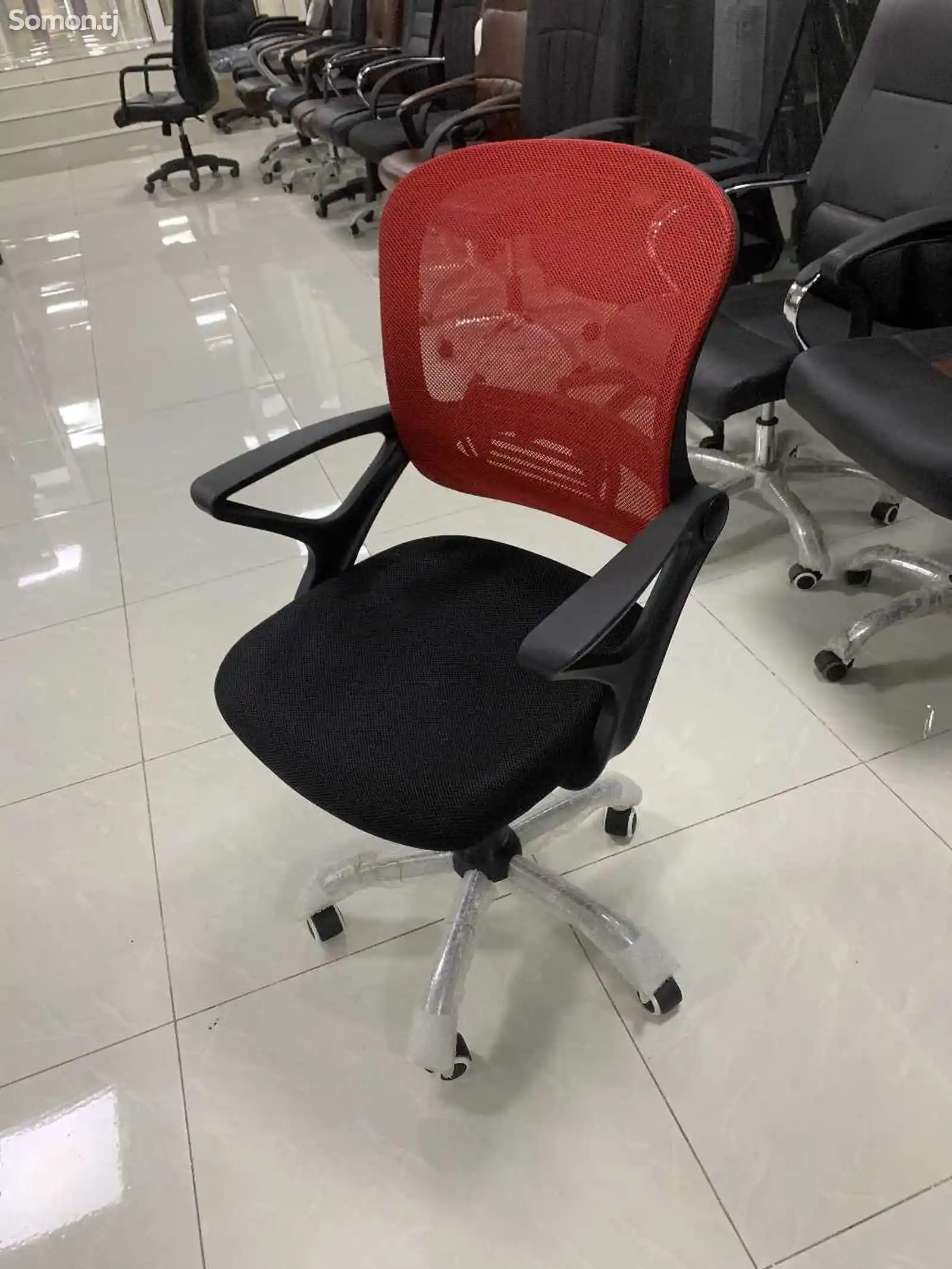 Кресло для офиса-1