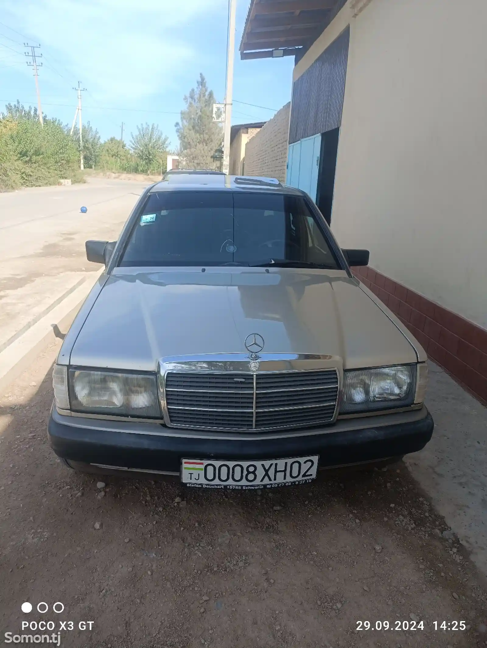 Mercedes-Benz W201, 1992-1