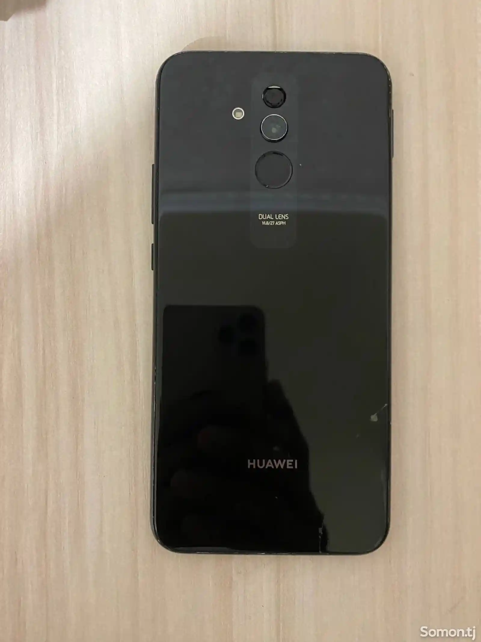 Huawei mate 20 lite-9