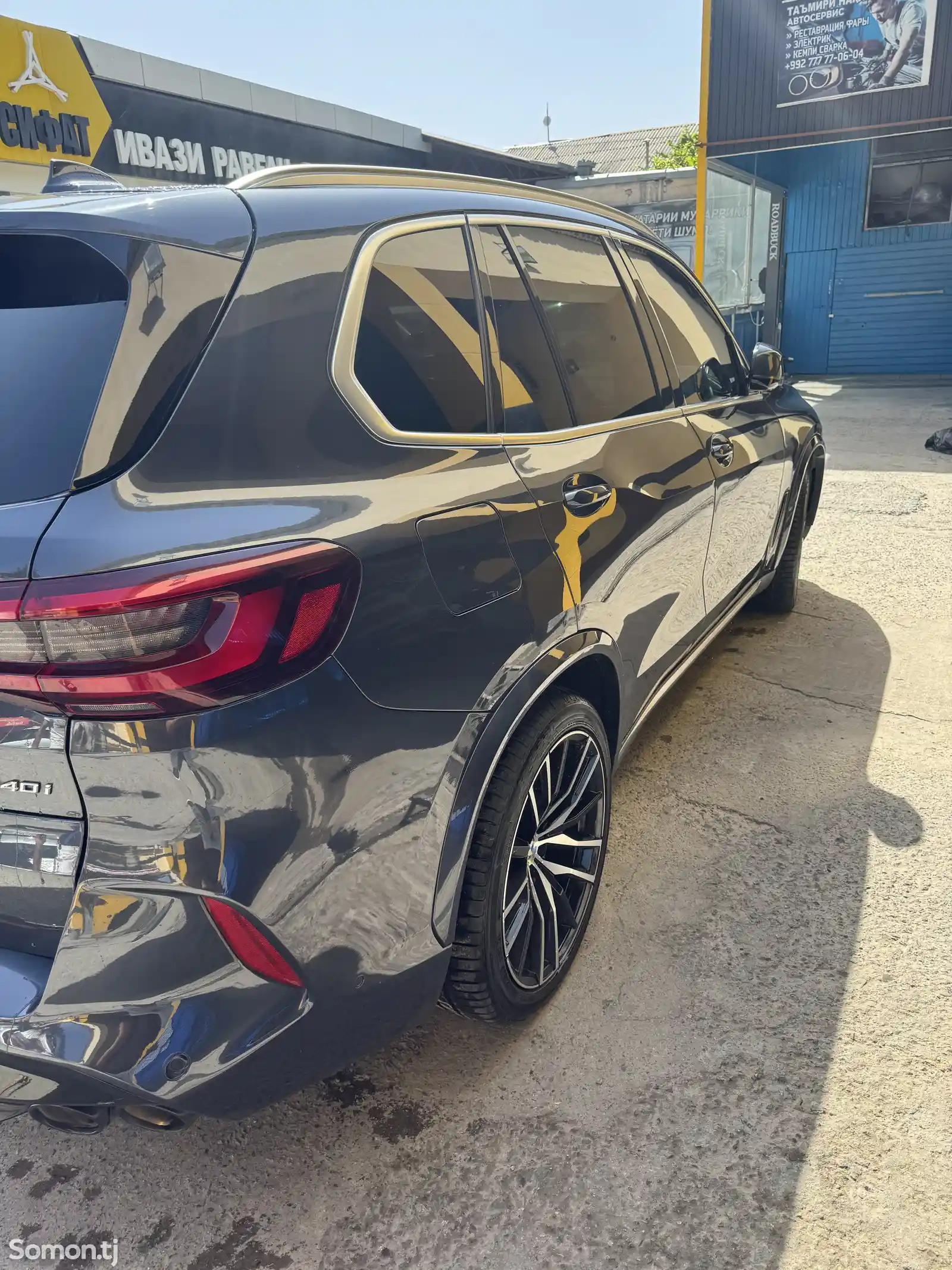 BMW X5, 2021-4