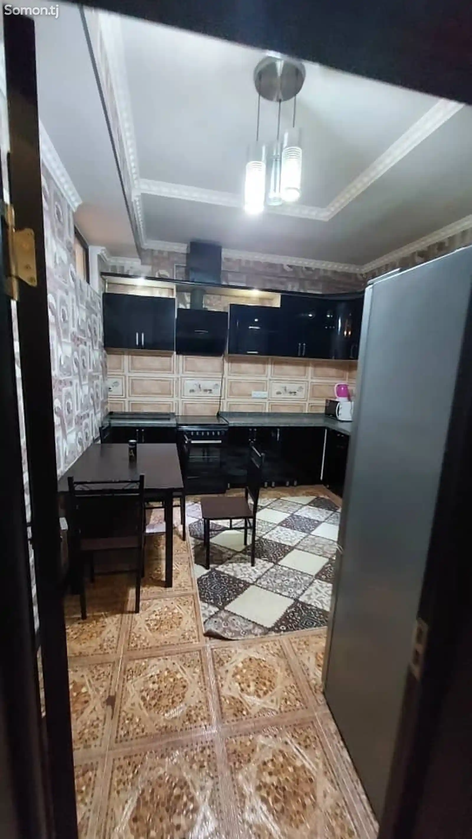 3-комн. квартира, 7 этаж, 120 м², Цум-5