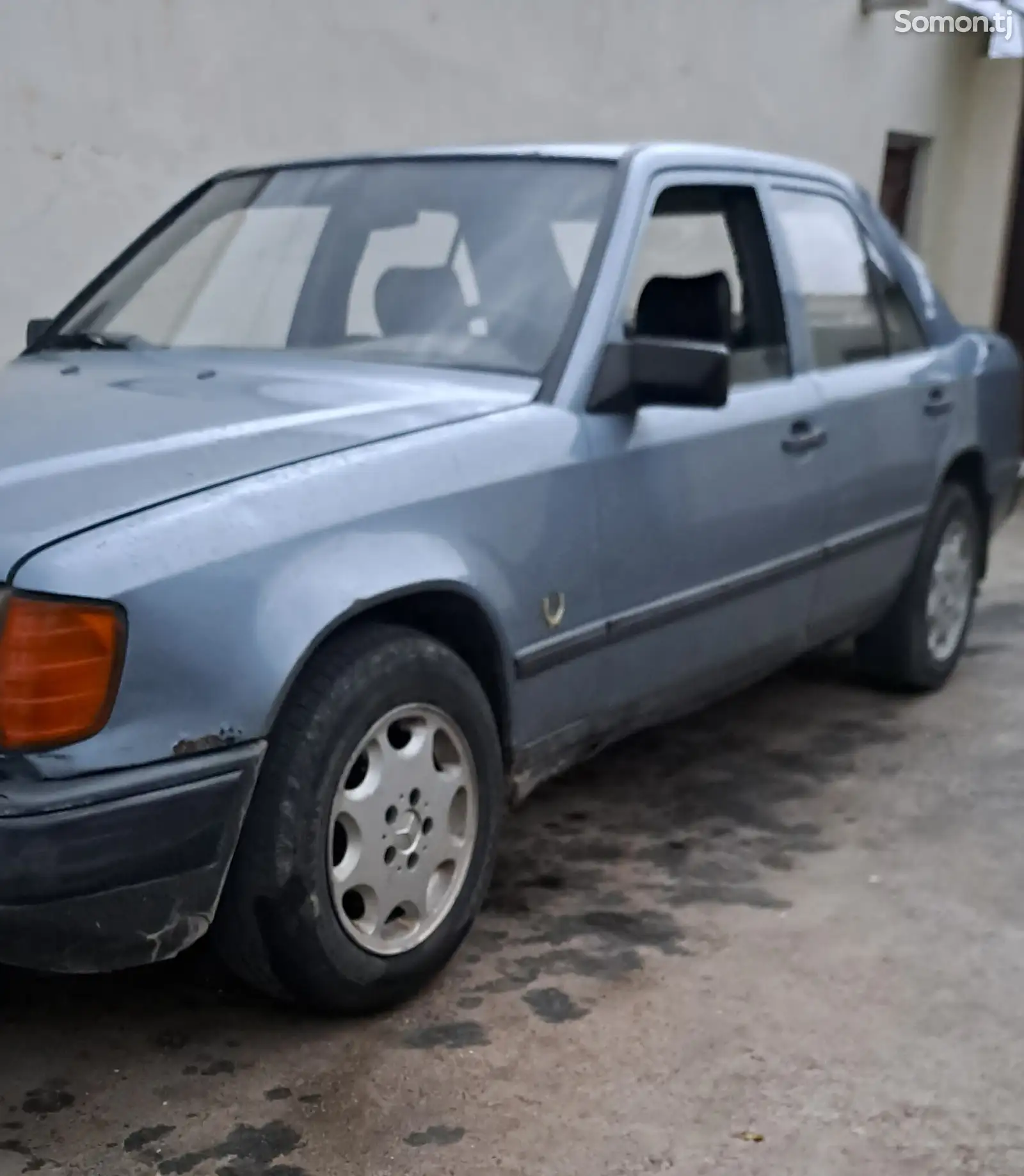 Mercedes-Benz W124, 1989-1