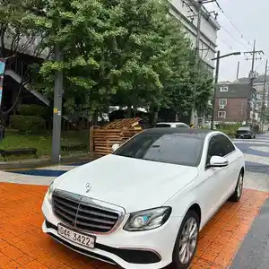 Mercedes-Benz E class, 2017